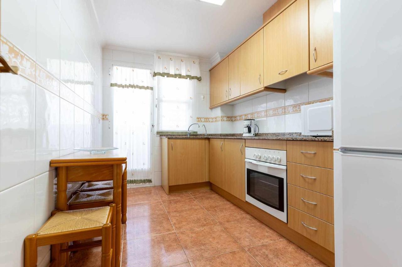 Rentafive - Apartamento Acuario - Piscina - Aa *
