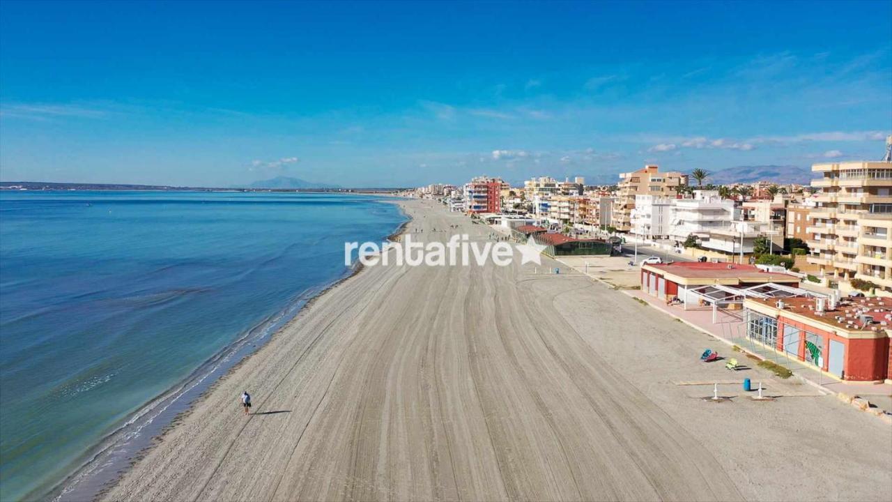Rentafive - Apartamento Acuario - Piscina - Aa
